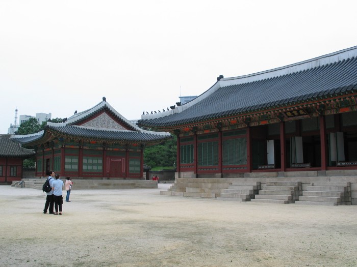 Deoksugung palace: Hamnyeongjeon and Deokhongjeon