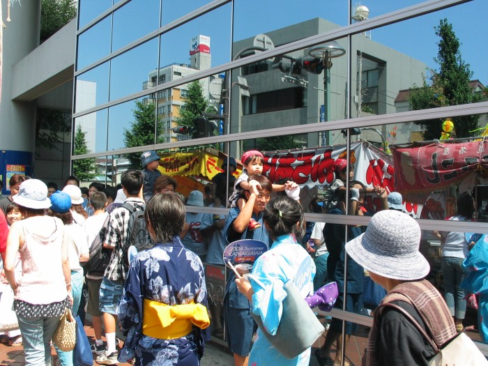 Yukata and mirror