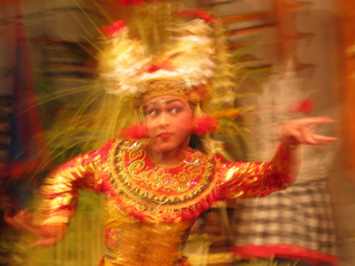 Tirta Sari Legong dance