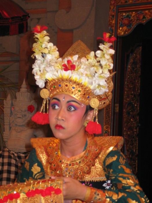 Tirta Sari Legong dance